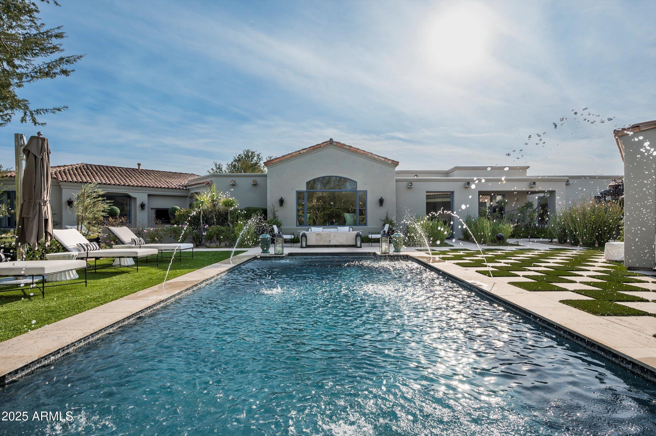 Property Photo: 9290 E Thompson Peak Parkway 422 AZ 85255
