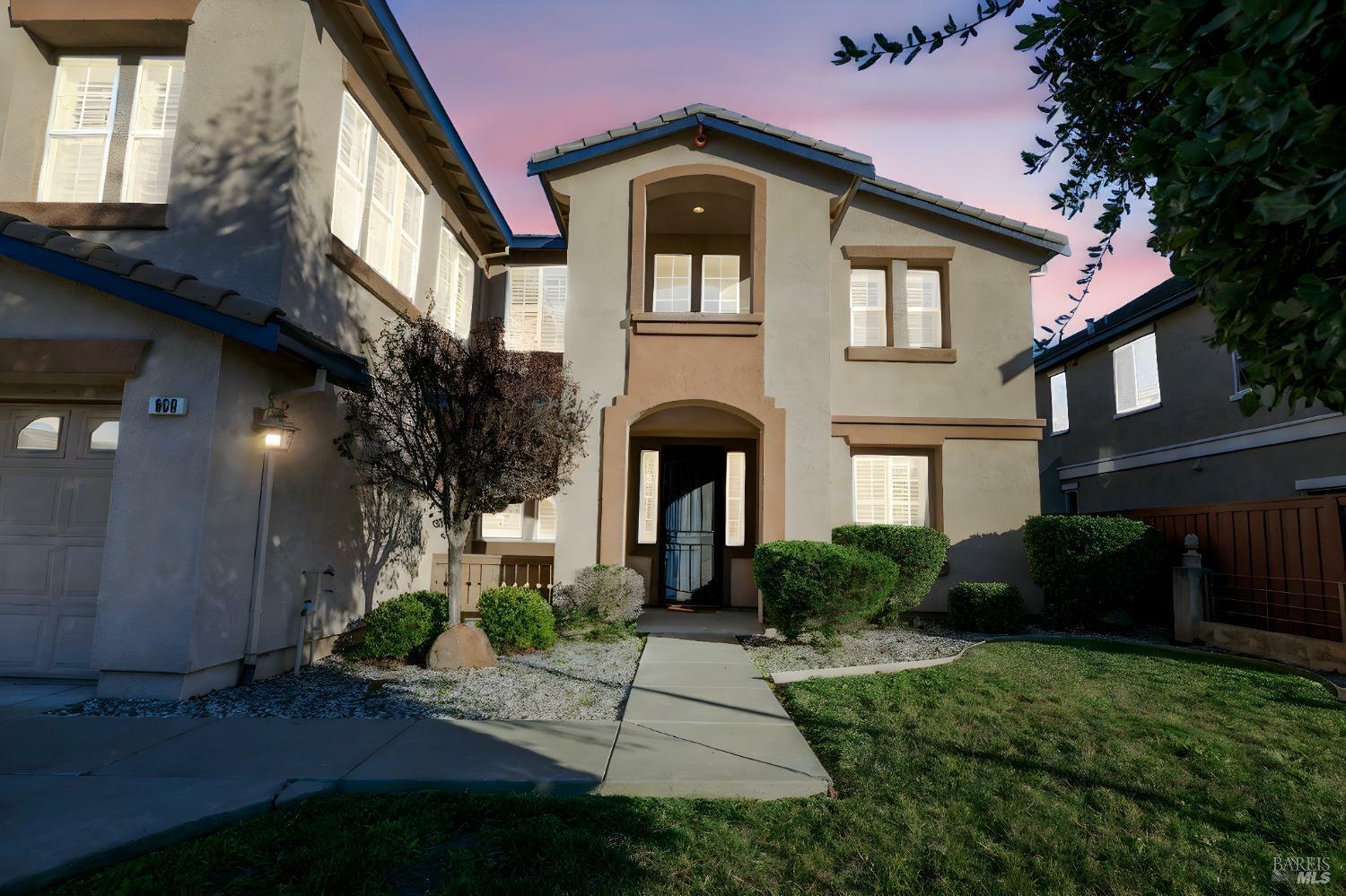 Property Photo:  650 Canterbury Circle  CA 95687 