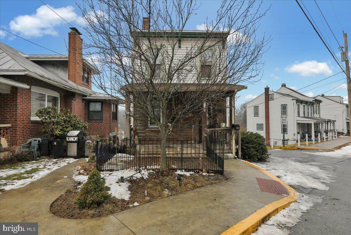 Property Photo:  262 N 3rd Street  PA 19526 