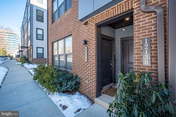 12136 Loblolly Drive 29  Fairfax VA 22033 photo