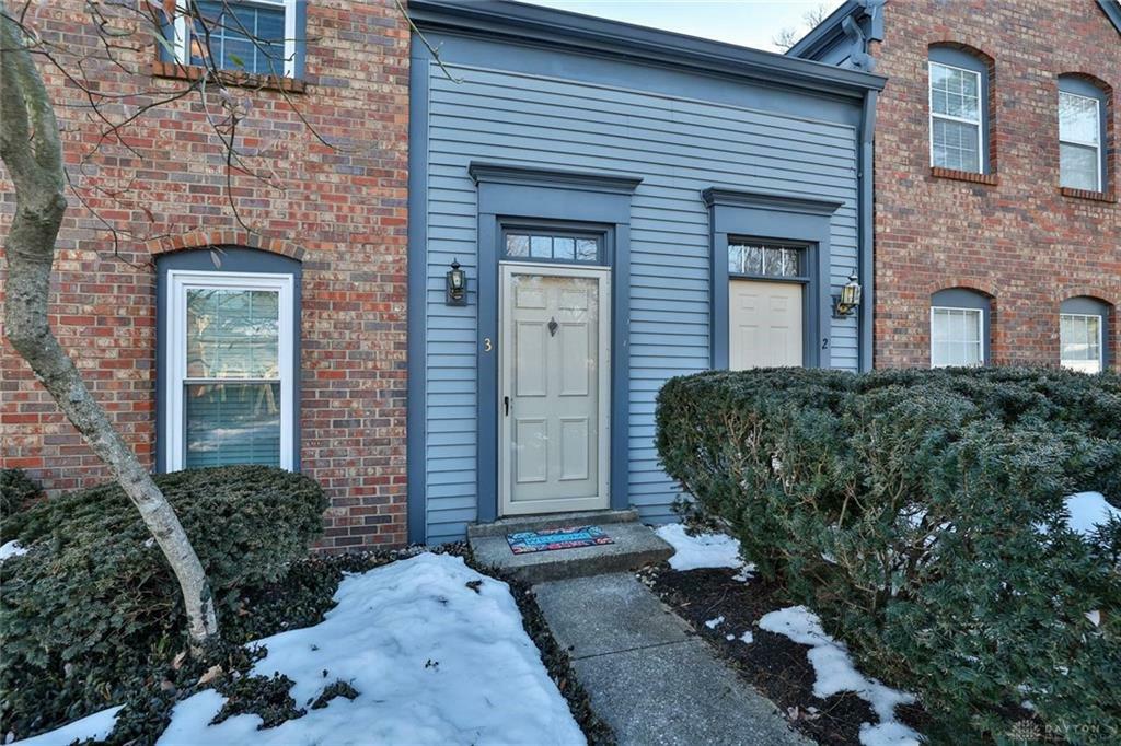 Property Photo:  3 Woodsview Lane 3  OH 45241 