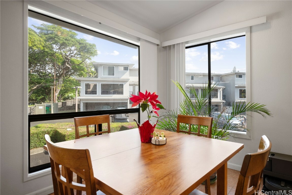 Property Photo:  1629 Waikahalulu Lane A212  HI 96817 