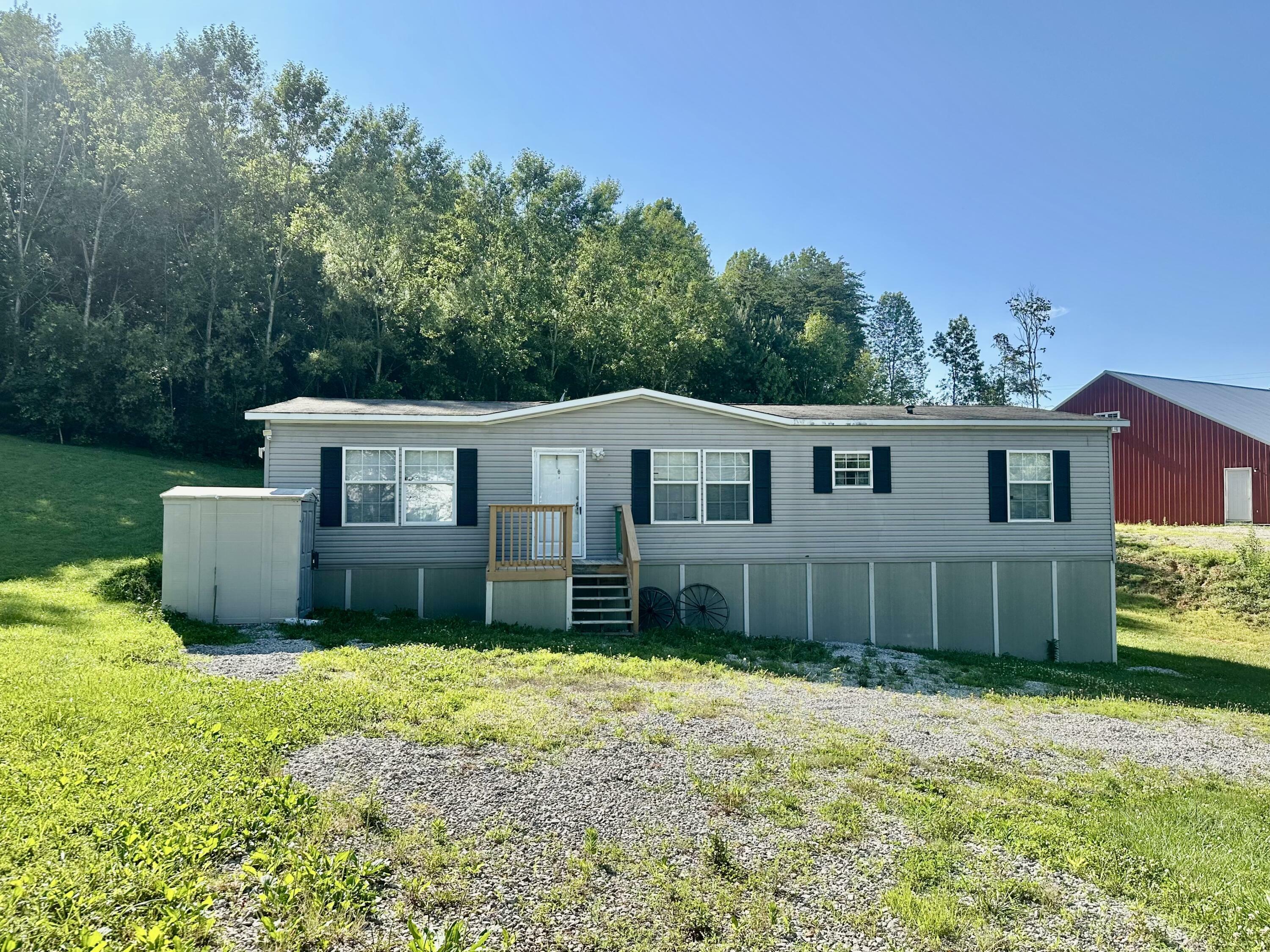 Property Photo: 42 Trenton Court KY 42544
