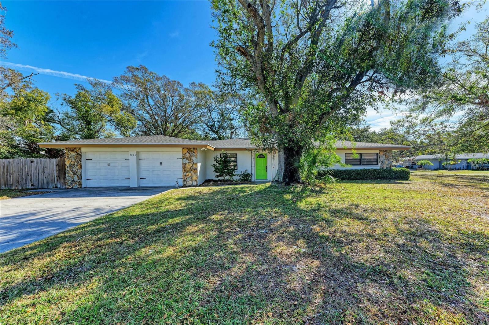 Property Photo: 1625 Bravo Drive FL 33764