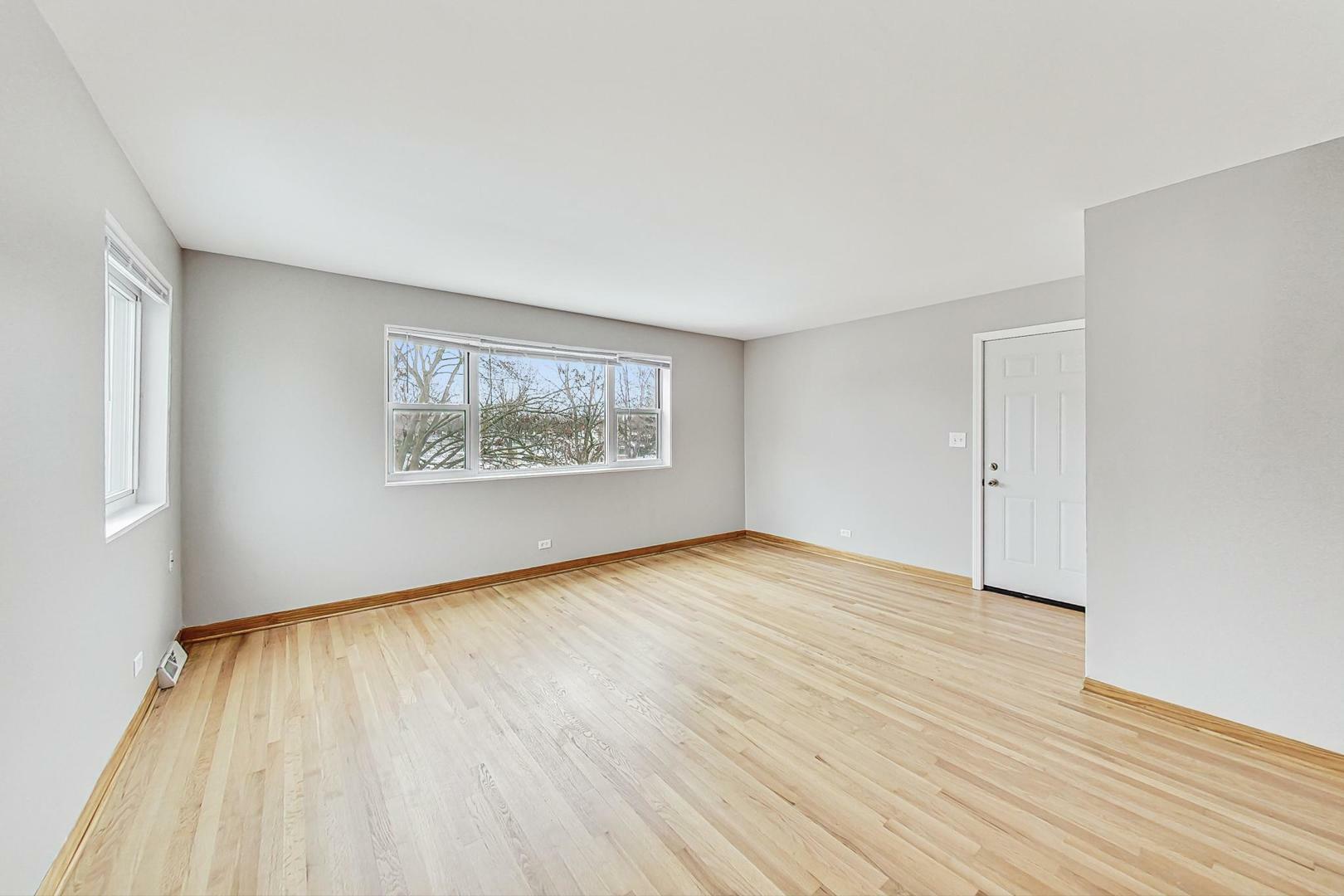 Property Photo:  507 N Westmore Avenue 2  IL 60181 