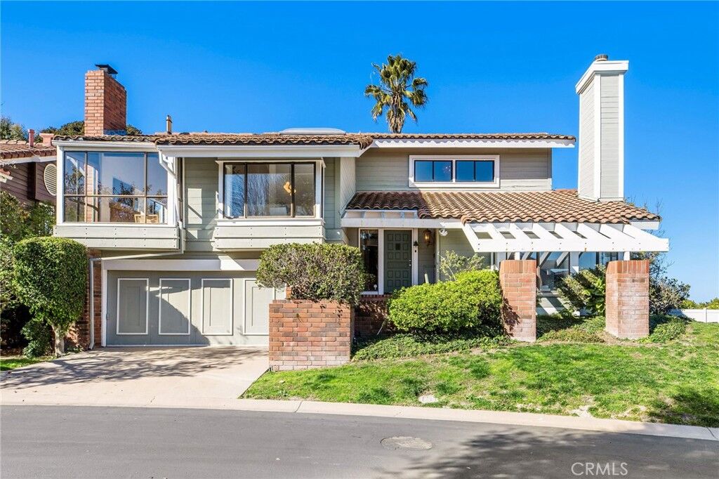Property Photo: 28 Mela Ln CA 90275