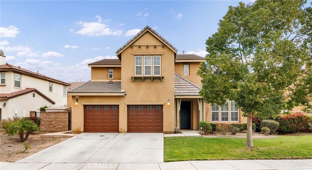 Property Photo: 7762 Shadyside Way CA 92880