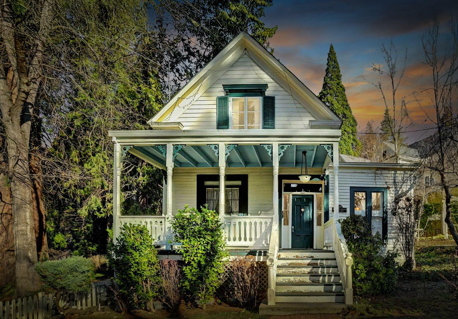 439 Washington Street  Nevada City CA 95959 photo
