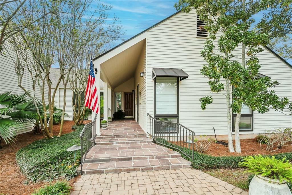 Property Photo:  806 Bocage Lane  LA 70471 