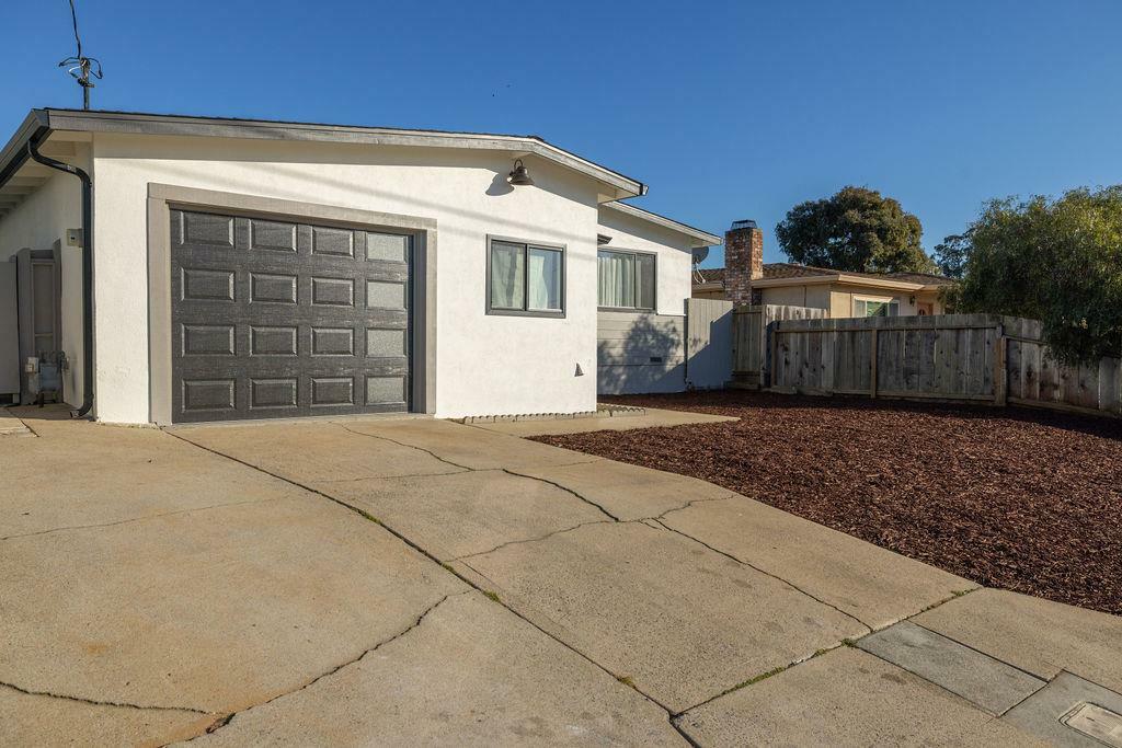 Property Photo:  1260 Flores Street  CA 93955 