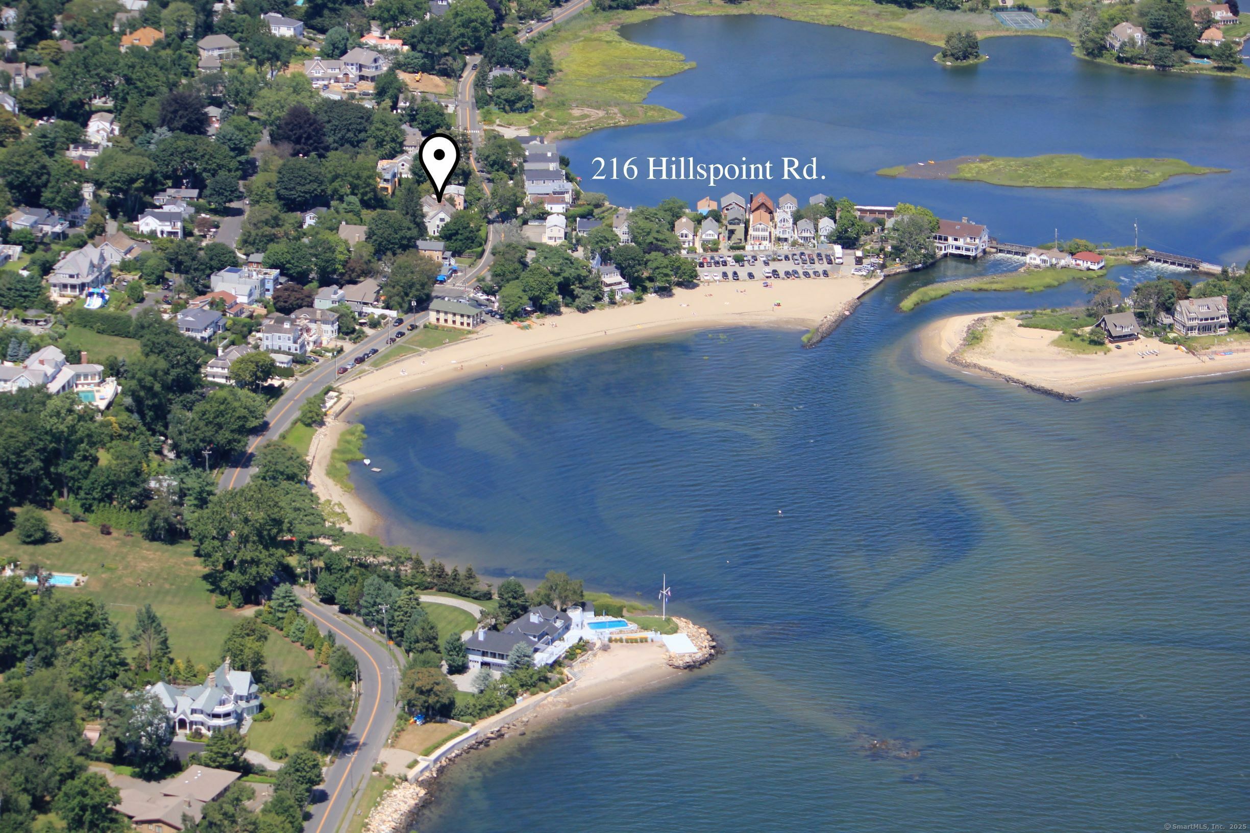 Property Photo: 216 Hillspoint Road CT 06880