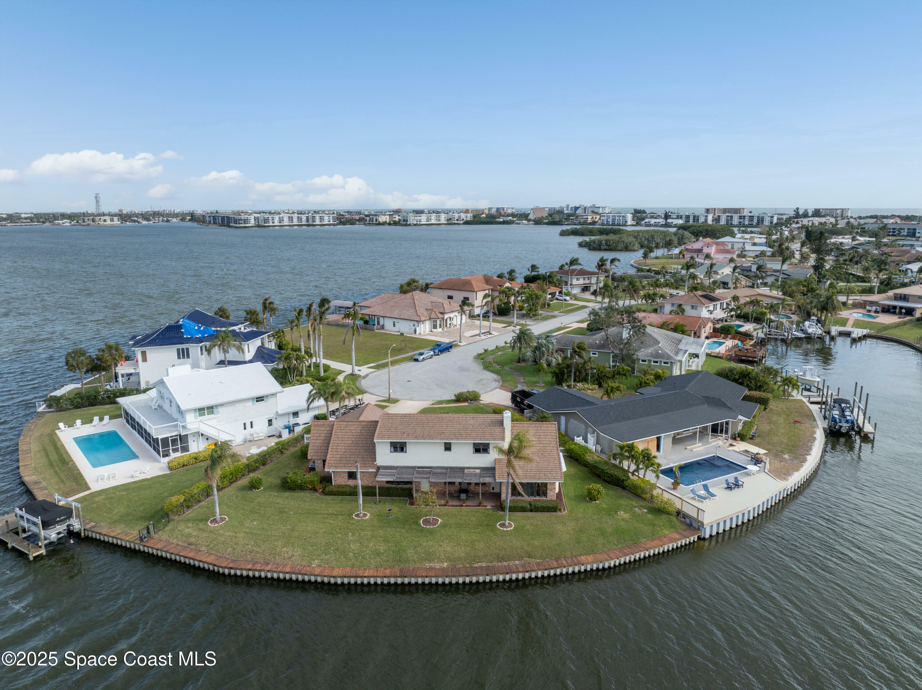 Property Photo:  284 Andros Avenue  FL 32931 