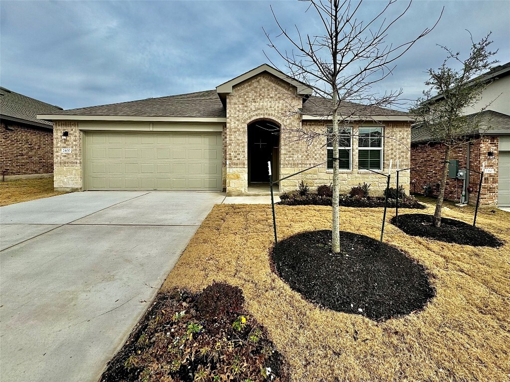 Property Photo:  2400 Bronc Buster Way  TX 78641 