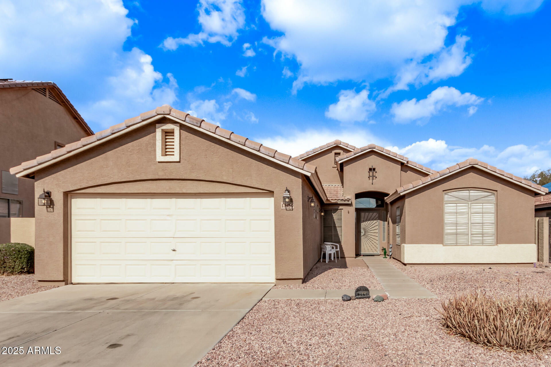 Property Photo:  13450 W Maui Lane  AZ 85379 