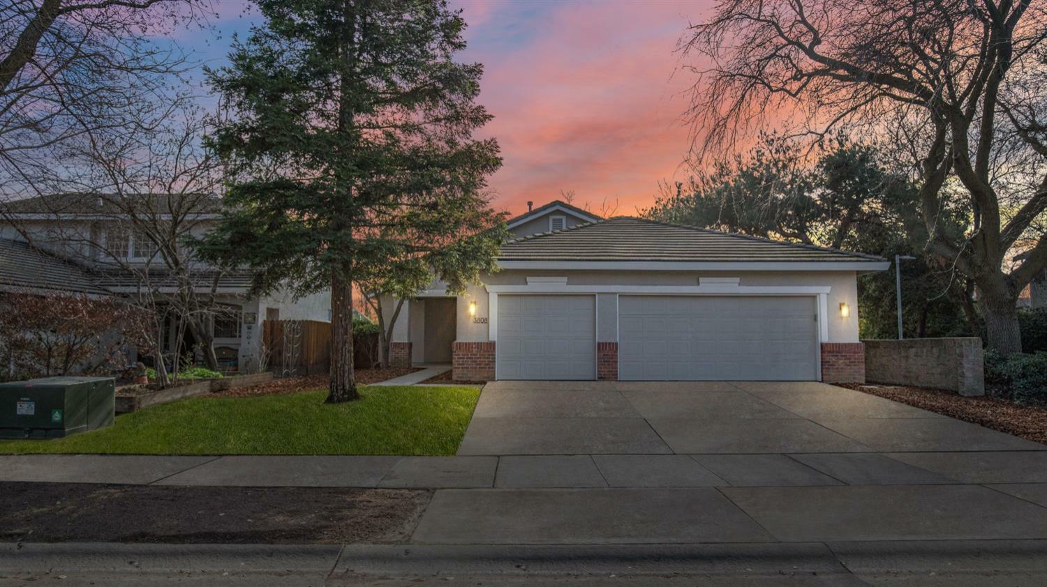 Property Photo:  3808 Arroyo Avenue  CA 95618 