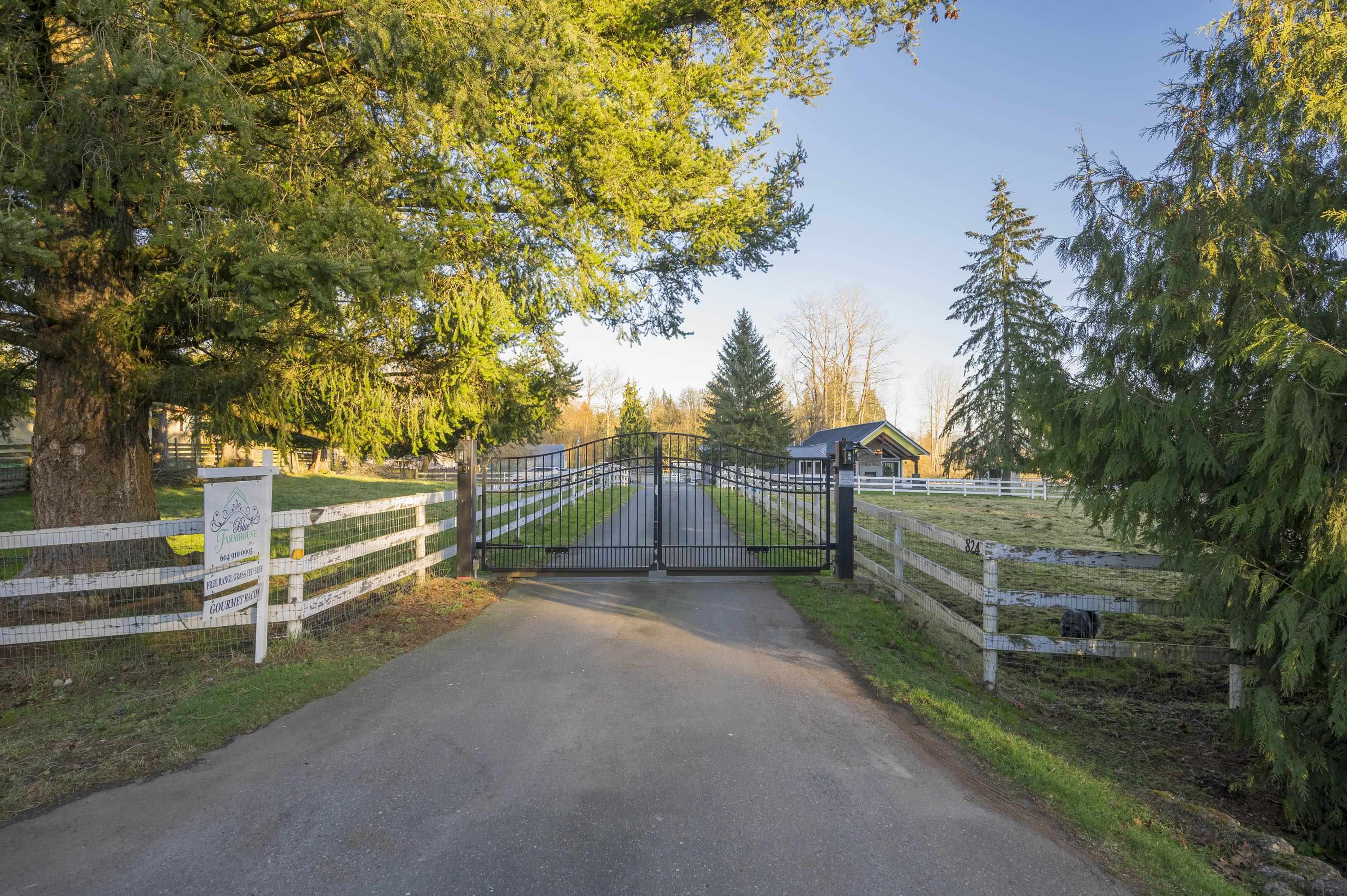 Property Photo: 824 240 Street BC V2Z 2Y3