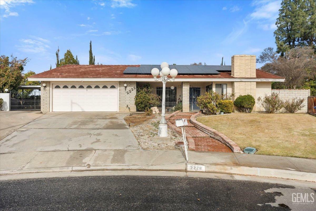 2228 Ora Court  Bakersfield CA 93306 photo