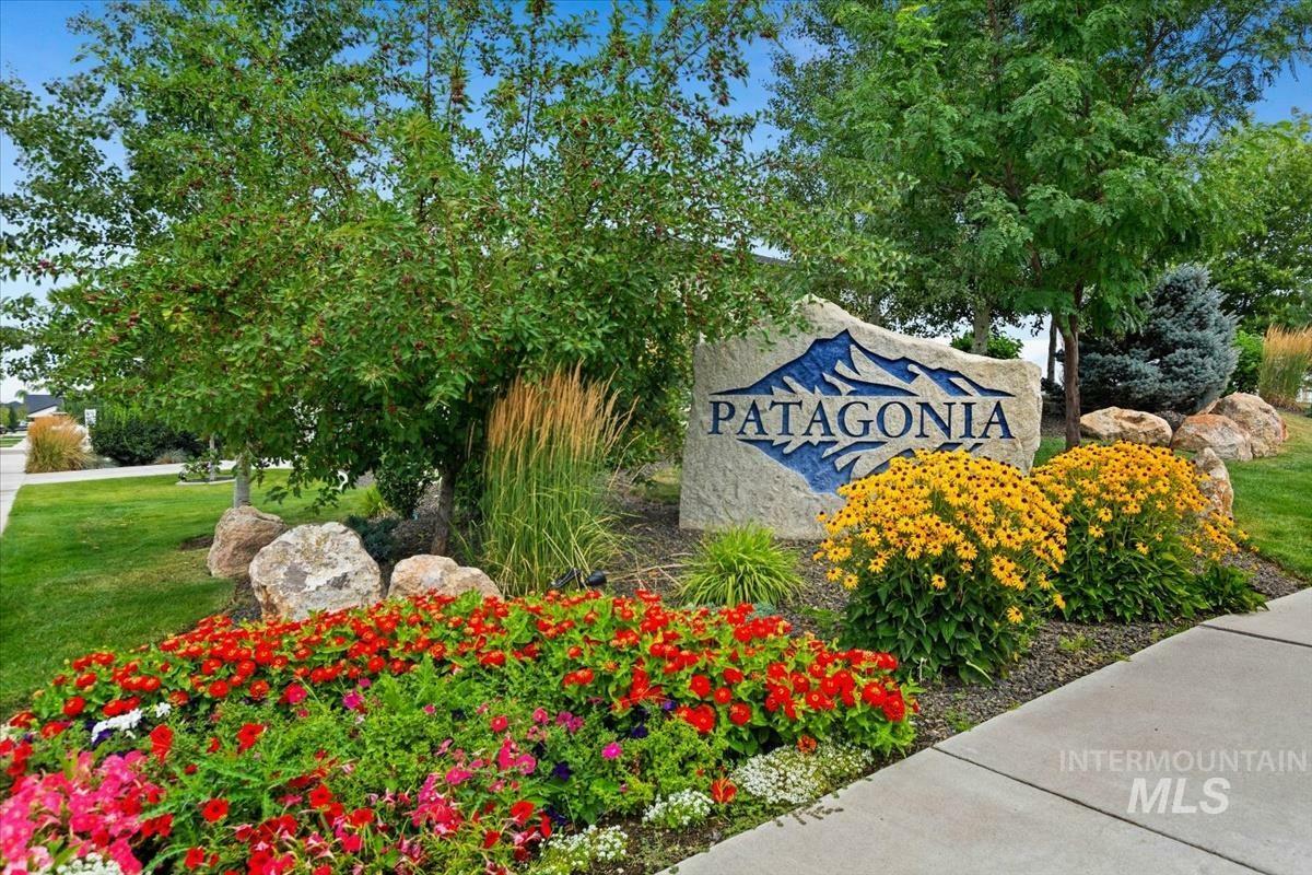 Property Photo: 1469 E Andes Dr ID 83634