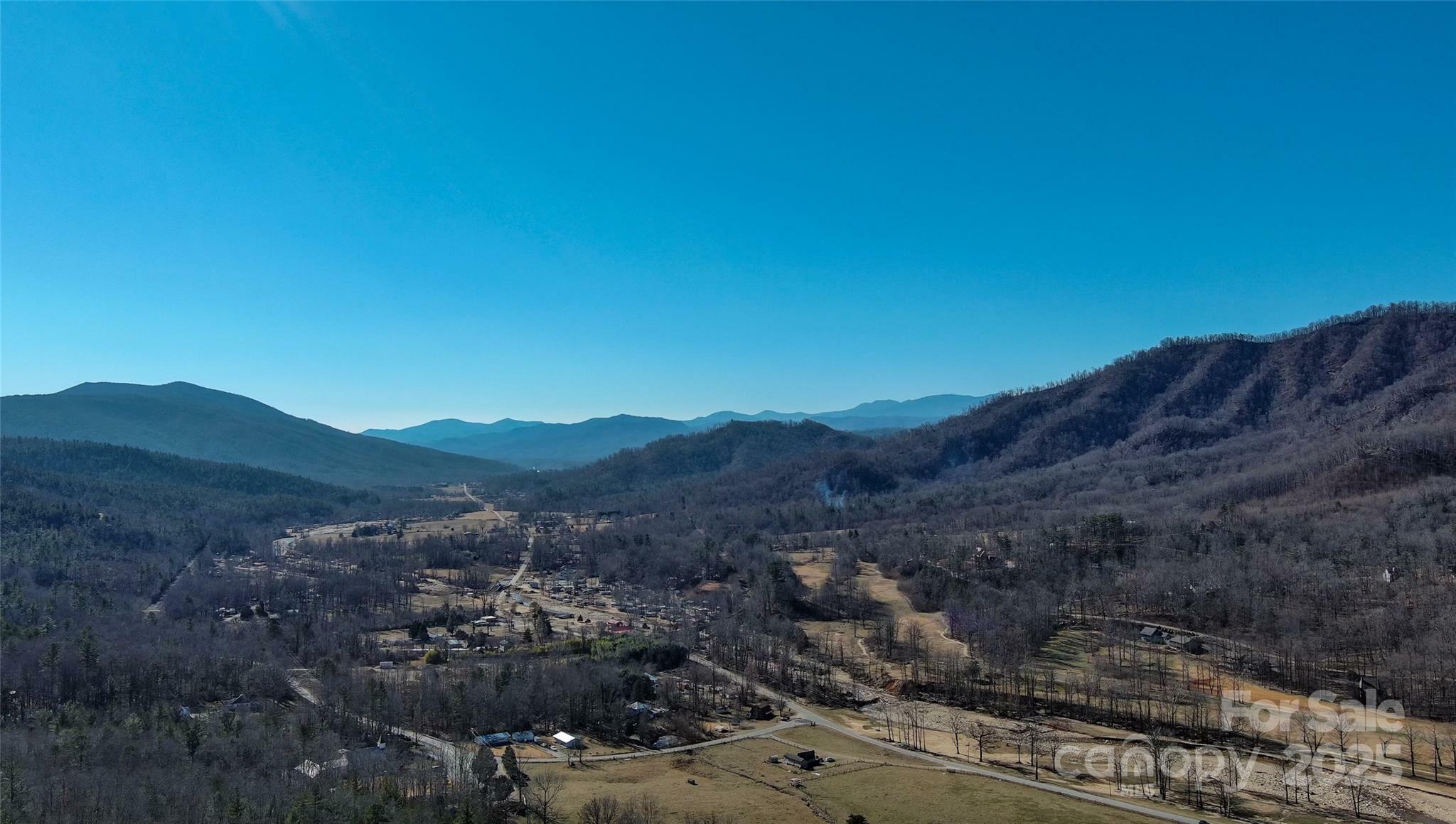 Property Photo:  60 E Valley View Drive  NC 28752 