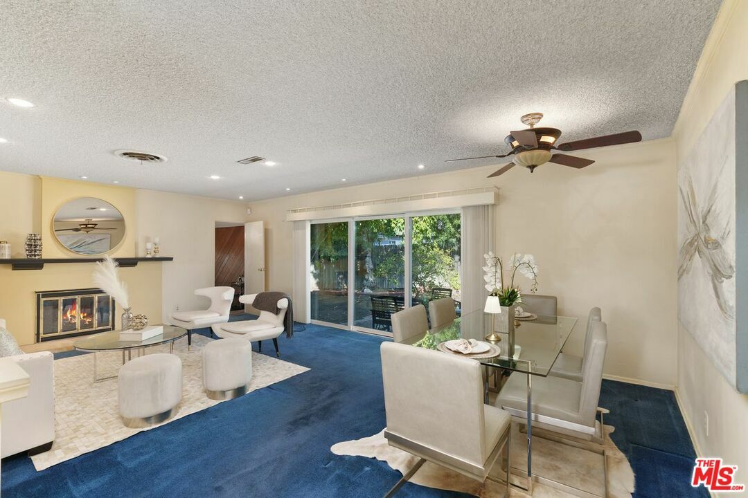 Property Photo: 15241 Septo St CA 91345