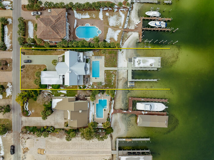 Property Photo:  519 Norriego Road  FL 32541 