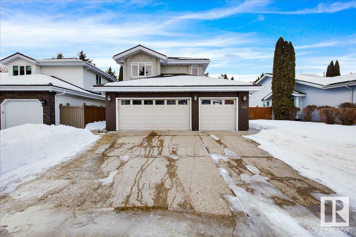 Property Photo:  152 Wolf Ridge Place NW  AB T5T 5N1 