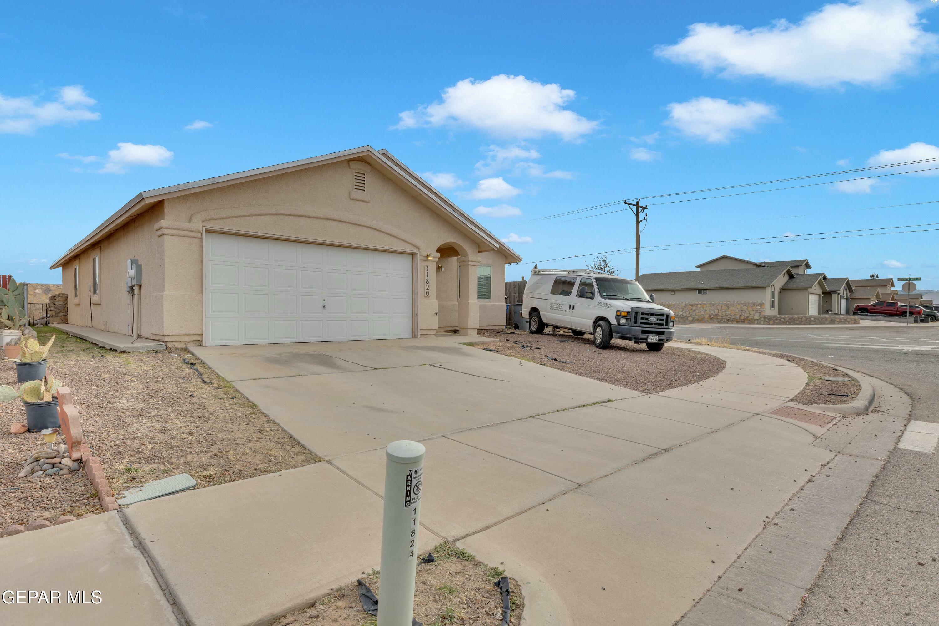 Property Photo:  11820 Jim Webb Drive  TX 79934 