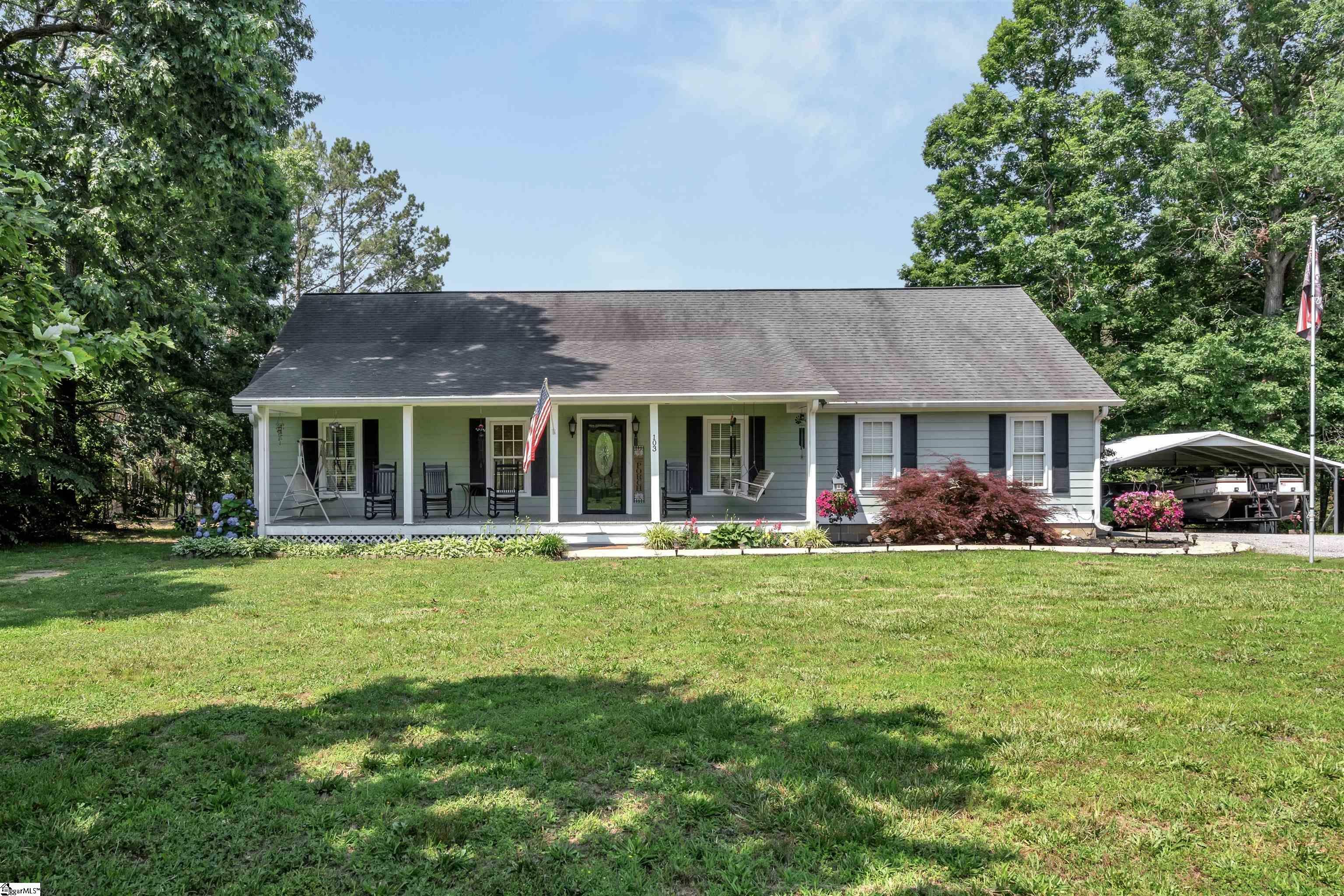 Property Photo: 103 Michael Drive SC 29306