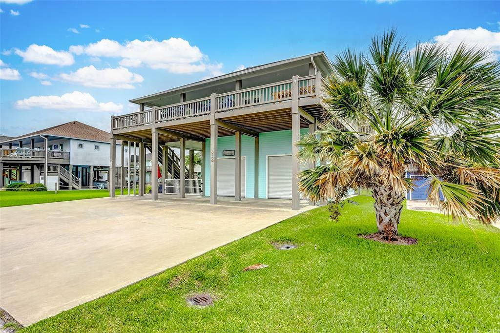 Property Photo:  965 Kenlyn Drive  TX 77650 