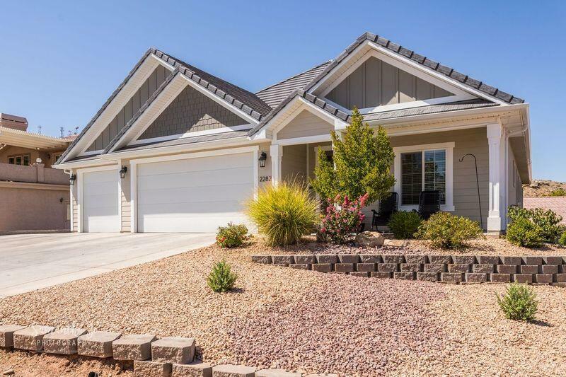Property Photo: 2282 S Pintura Dr UT 84790