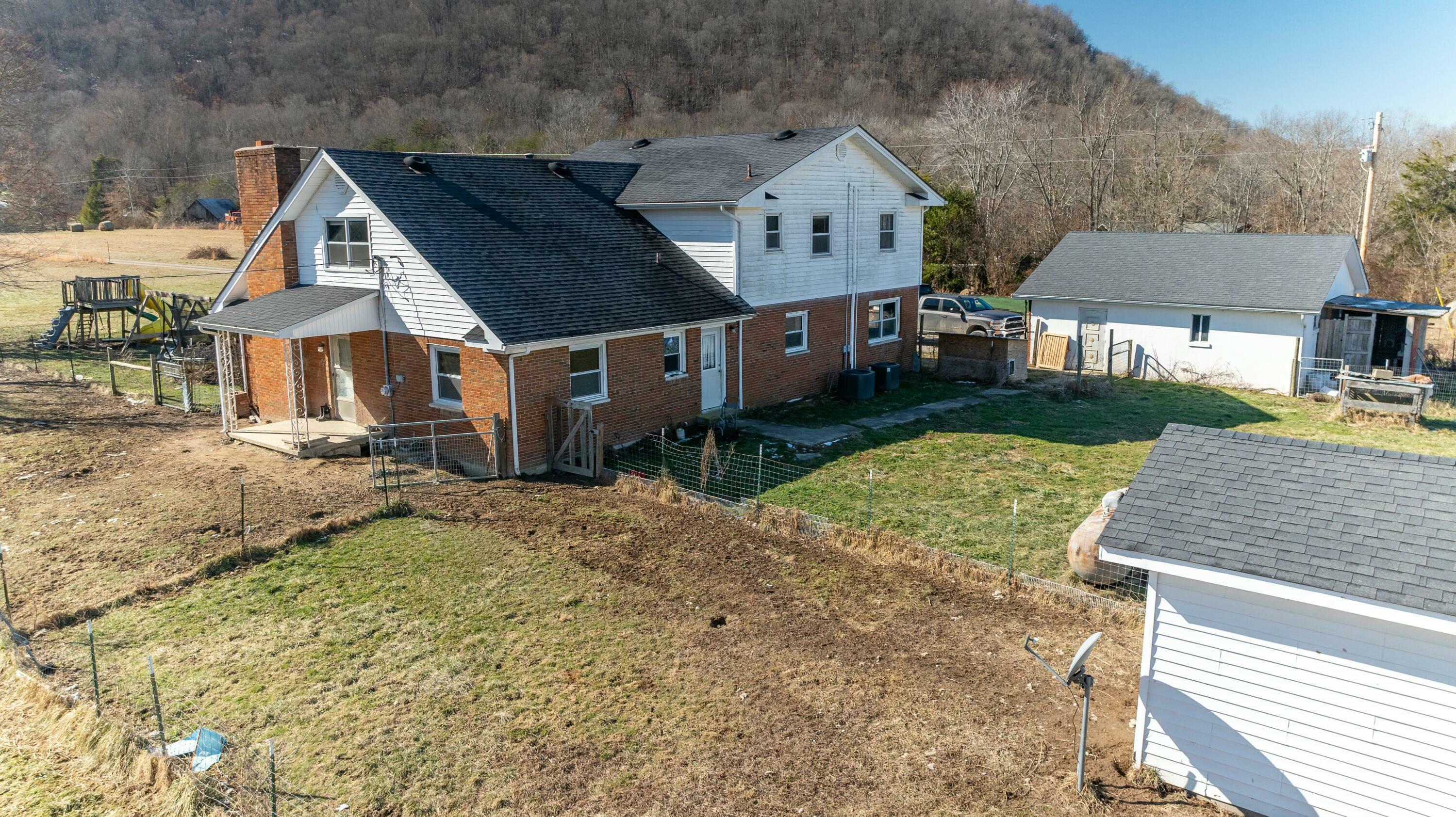 Property Photo:  276 Long Branch Road  KY 40403 