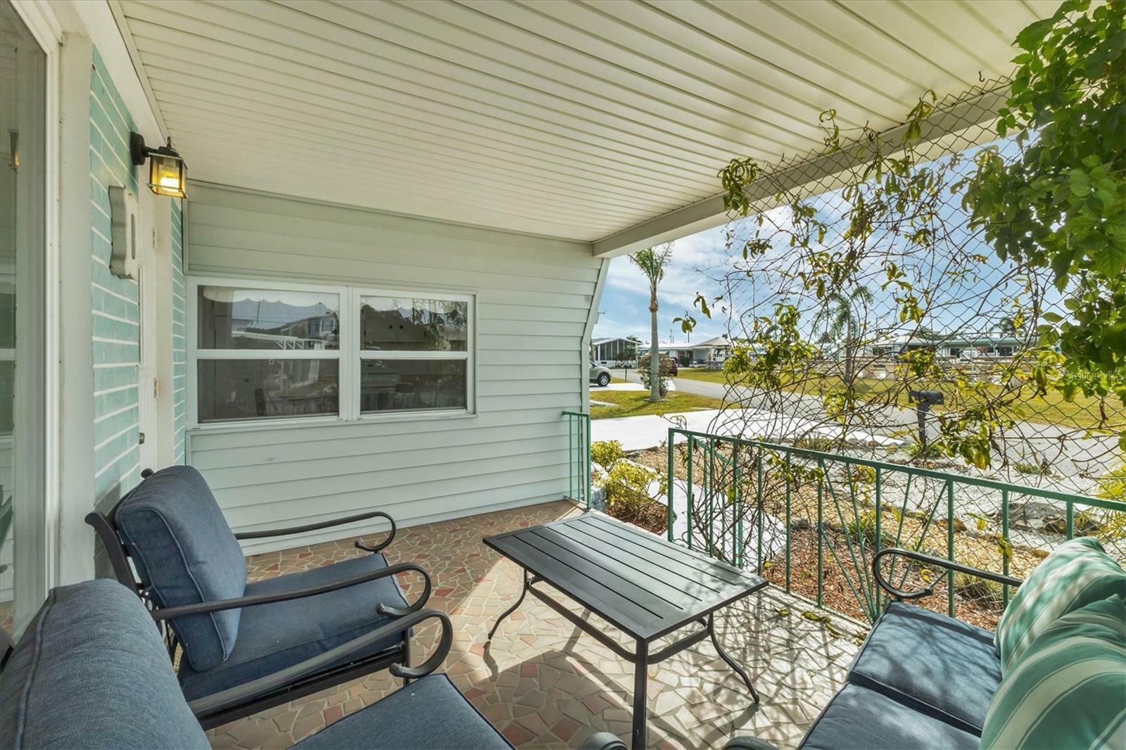 Property Photo:  1204 43rd Avenue E  FL 34222 