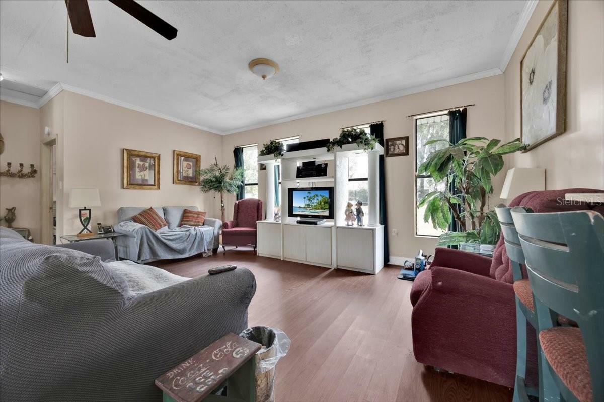 Property Photo:  750 S Dudley Avenue  FL 33830 