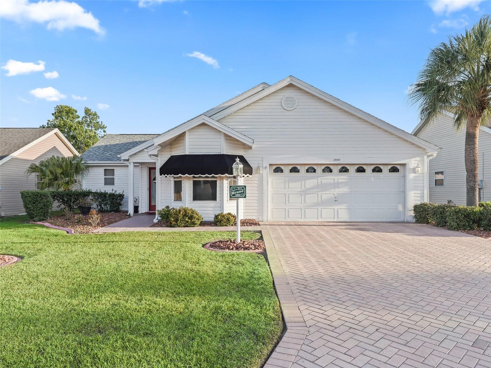 Property Photo:  2005 Palo Alto Avenue  FL 32159 