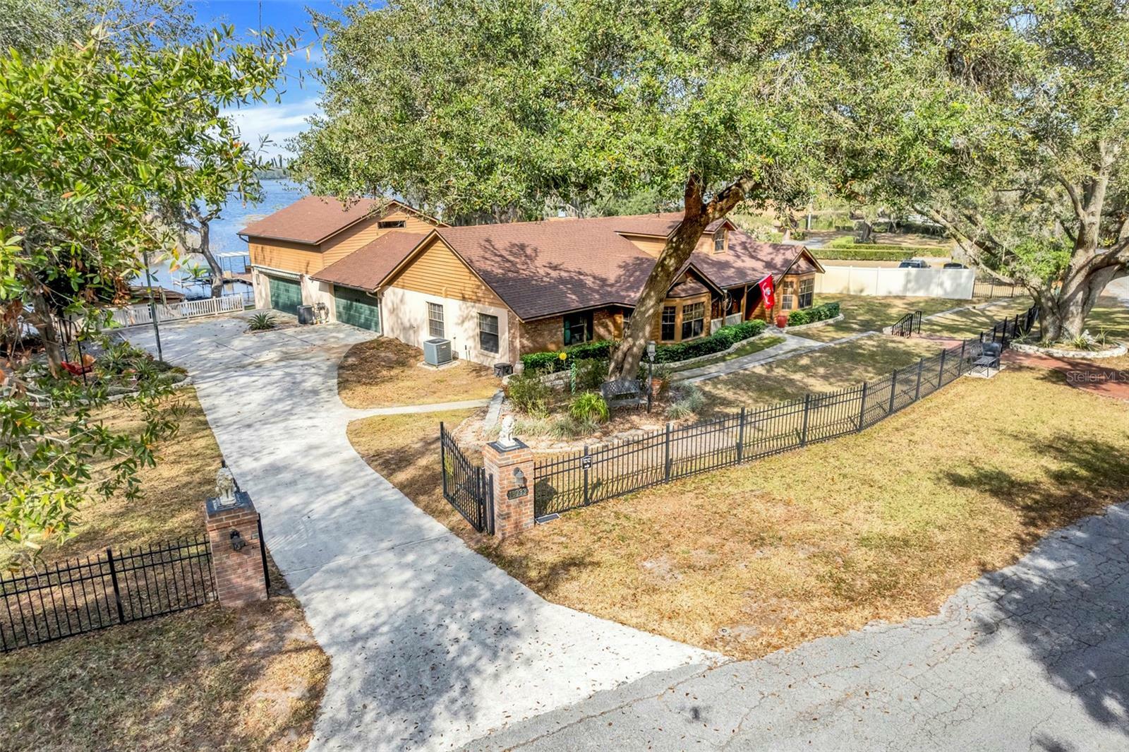 Property Photo:  18033 Rose Street  FL 34736 