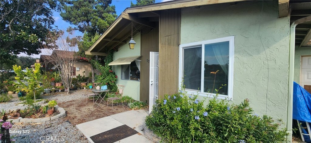 Property Photo:  572 San Rogelio Street  CA 92545 