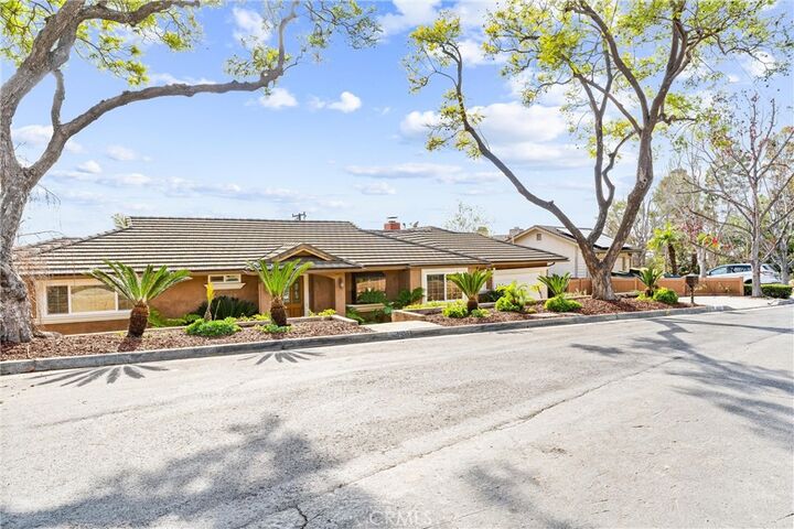 Property Photo: 9810 Newcomb Avenue CA 90603