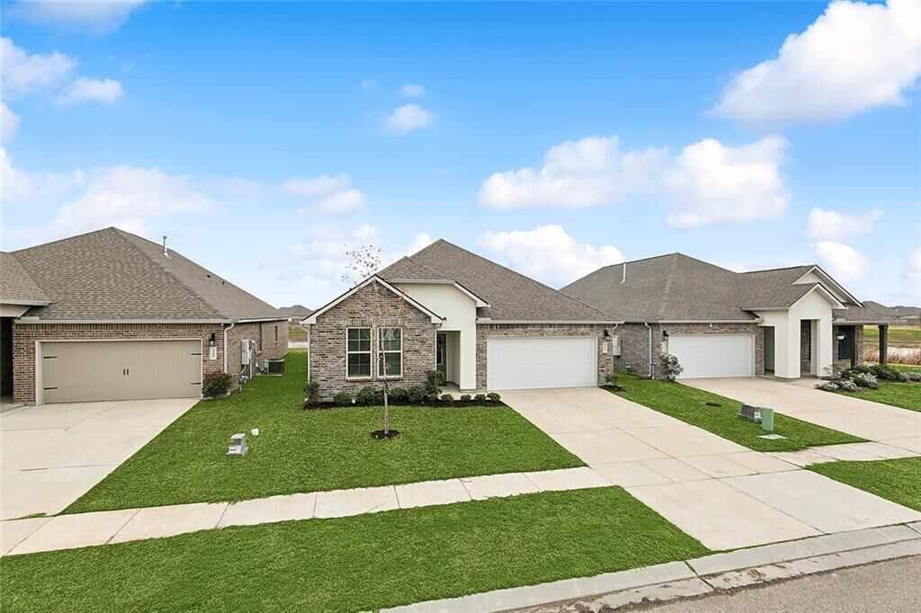 Property Photo: 5554 Grand Springs Road LA 70461