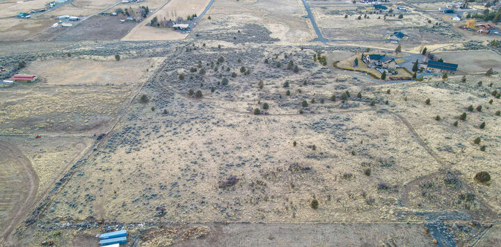 Property Photo:  0 Herr Court Lot 7  OR 97603 