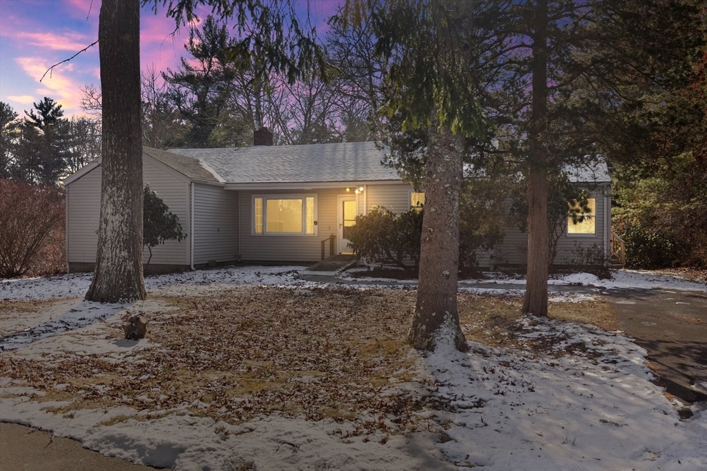 Property Photo: 4 Gault Rd MA 02576