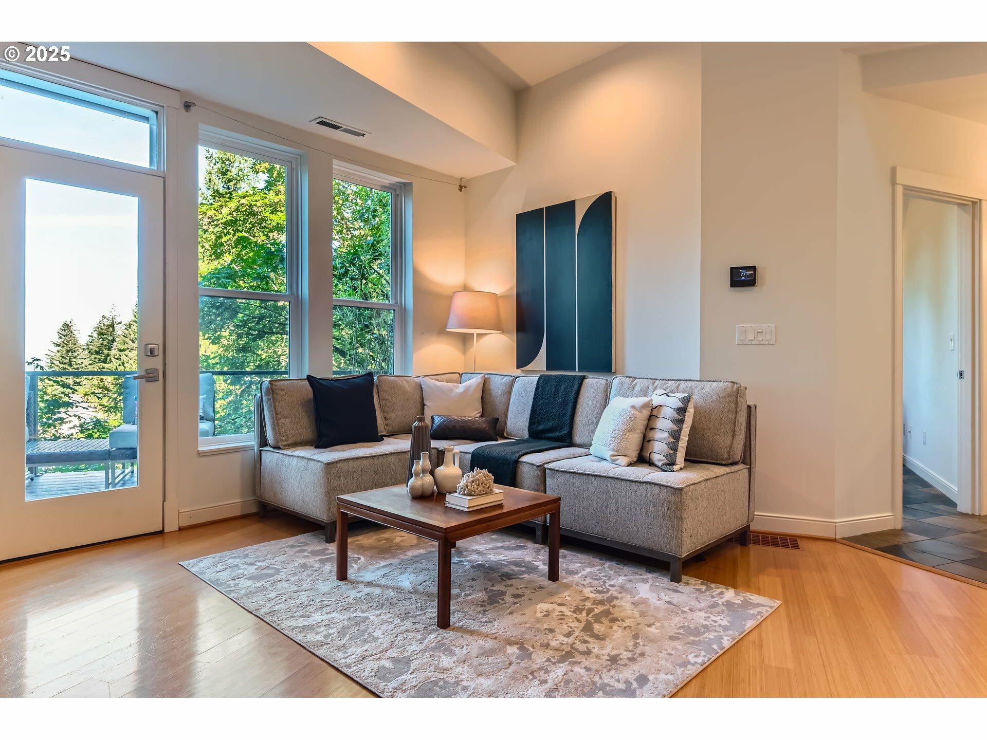 Property Photo:  4300 SW Hewett Blvd  OR 97221 