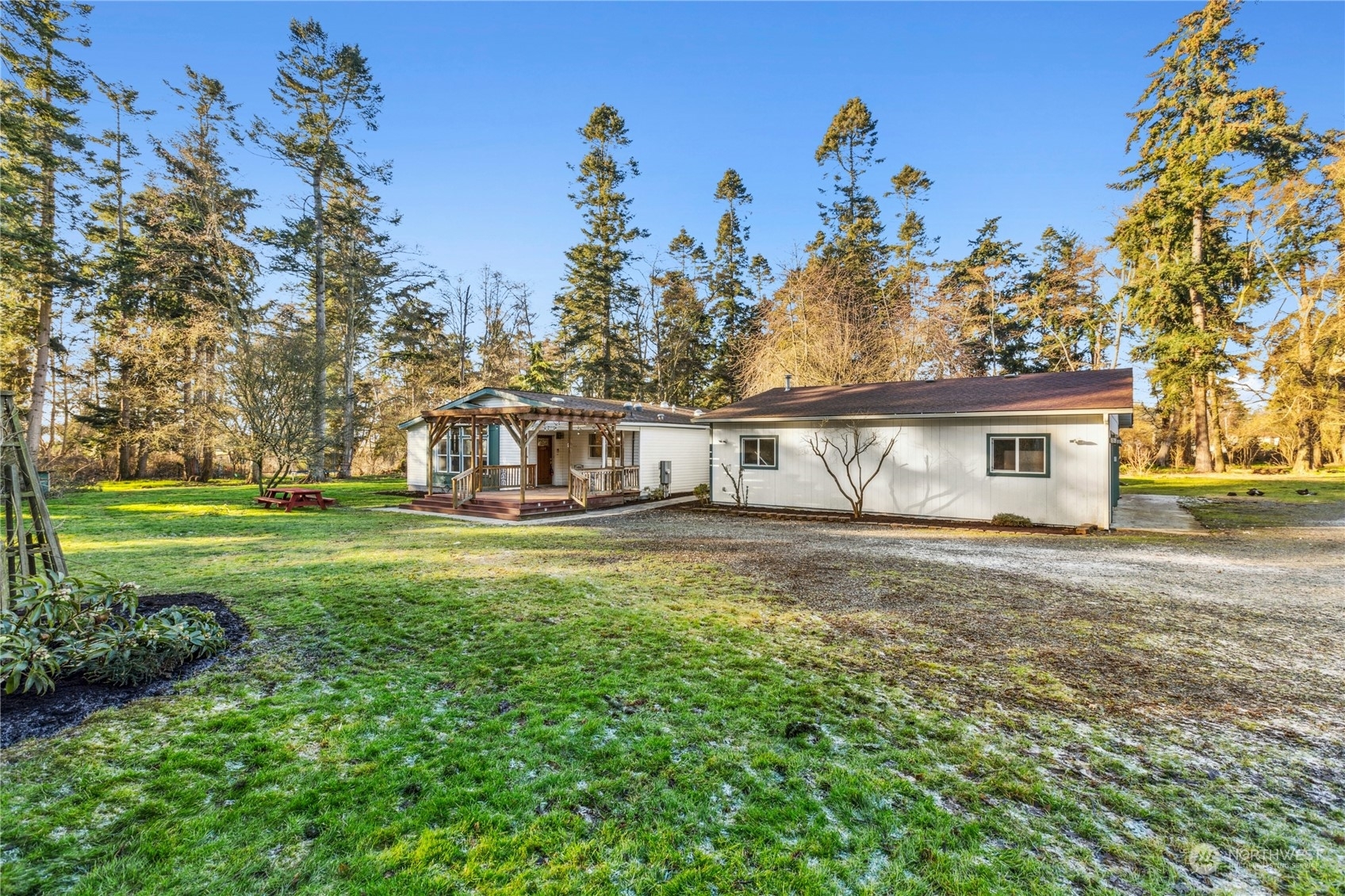 Property Photo:  204  Fort Casey Road  WA 98239 