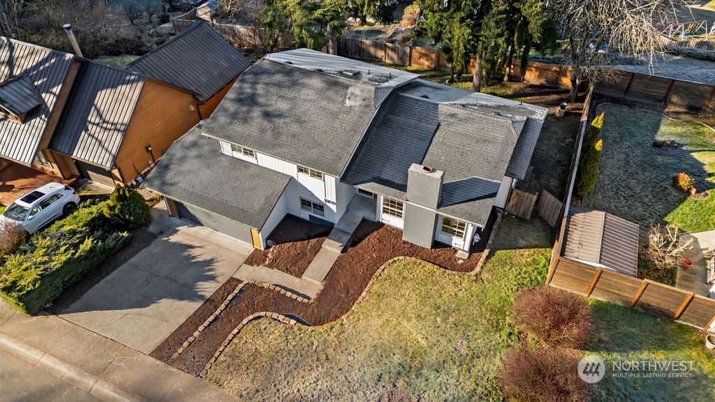 Property Photo: 19819 138th Avenue SE WA 98058