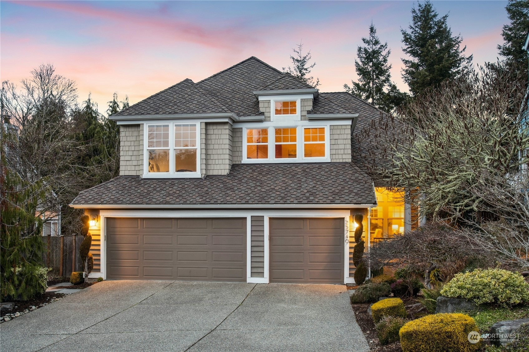 25740 SE 41st Place  Sammamish WA 98029 photo