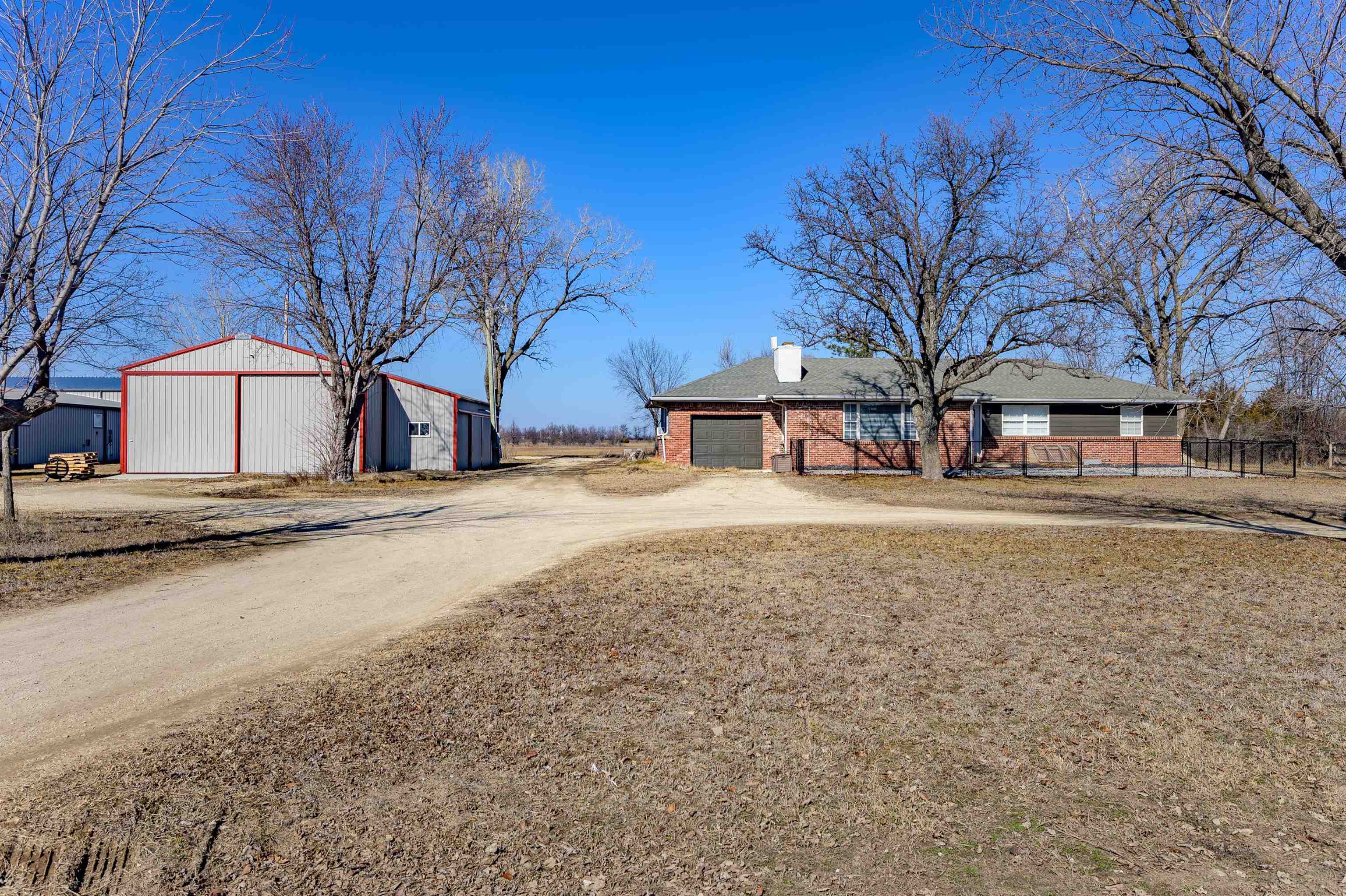 Property Photo:  14164 SW 50th St  KS 67017-9164 