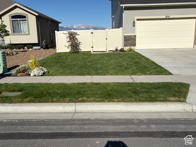 Property Photo: 1054 S 1050 W UT 84074