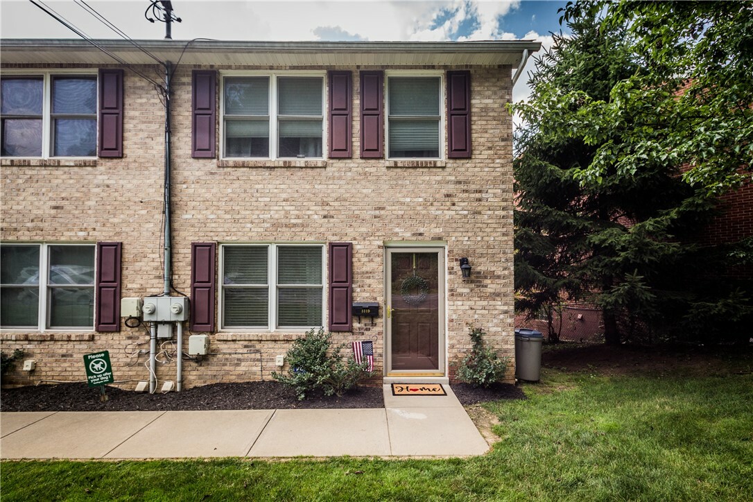 Property Photo:  331 Glaser Ave D  PA 15202 