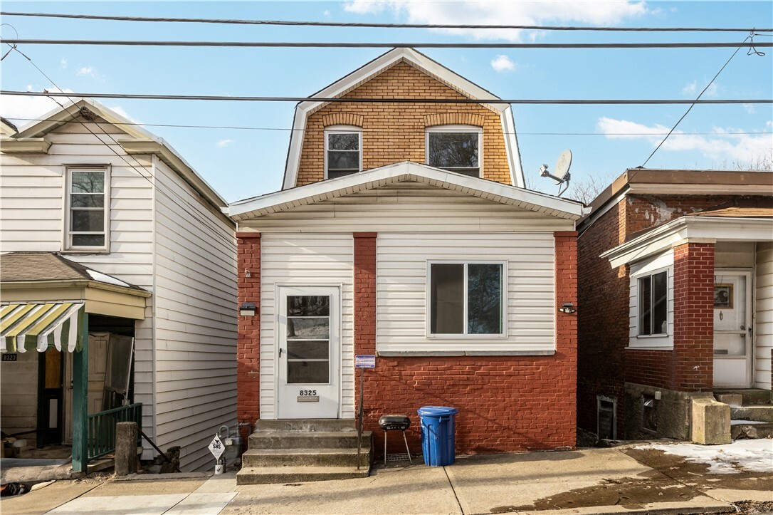 Property Photo:  8325 Bricelyn St  PA 15221 