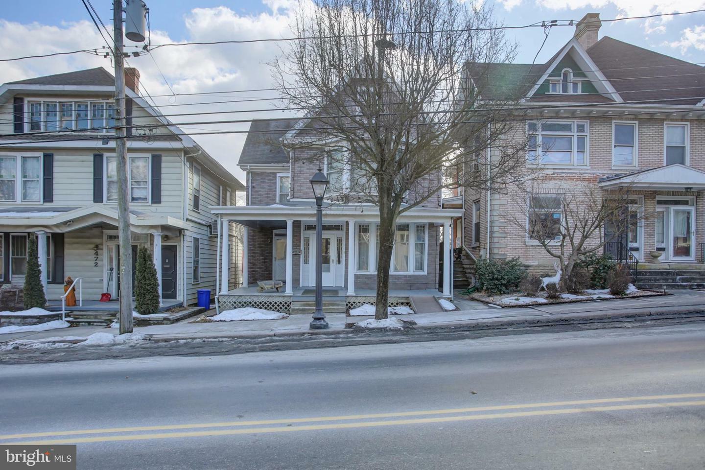 Property Photo:  470 E King Street  PA 17257 