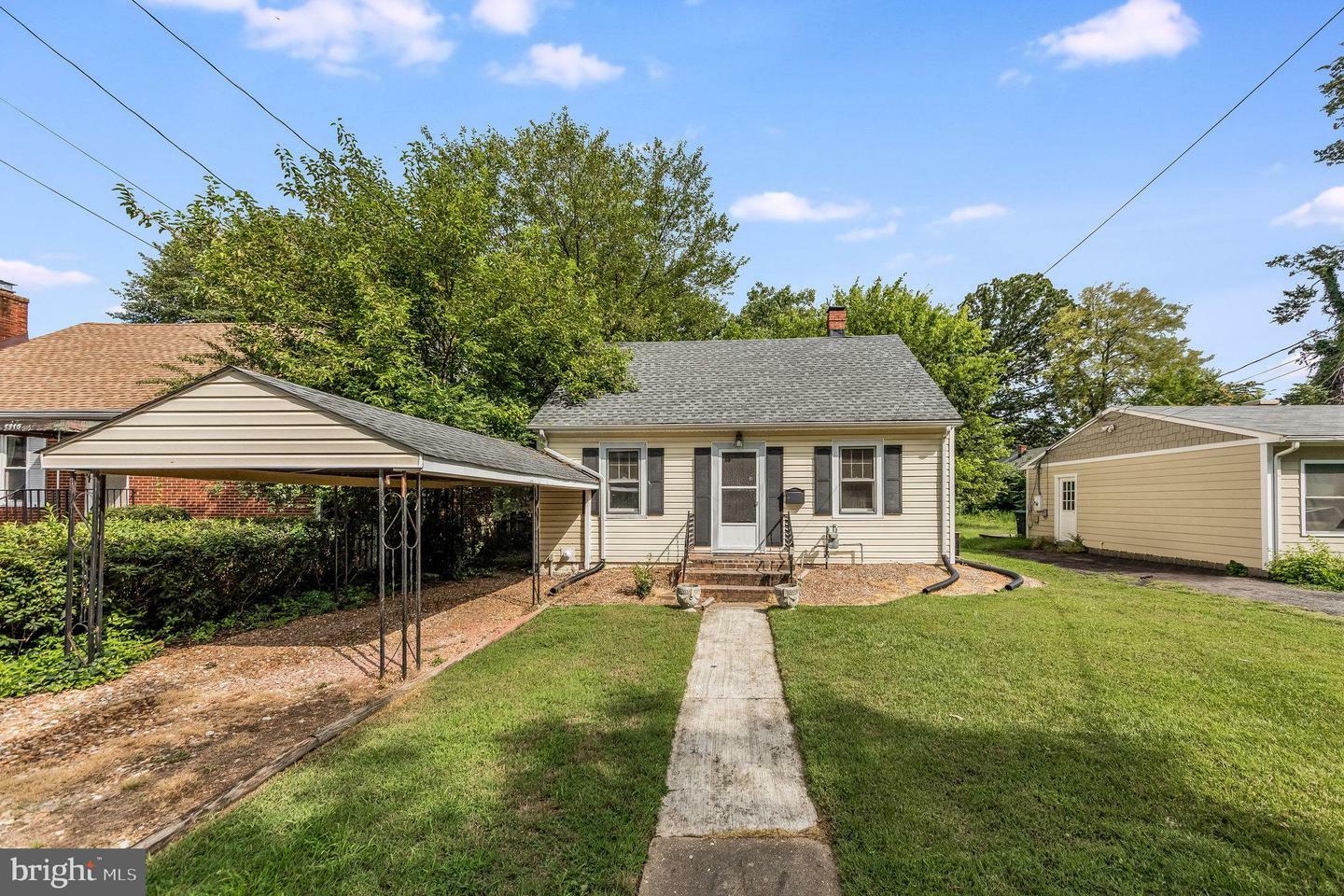 Property Photo:  1311 Rowe Street  VA 22401 